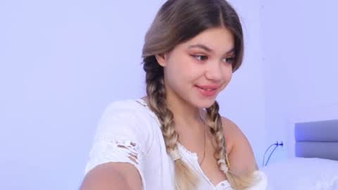 liimeee online show from September 2025 06:36:01 AM