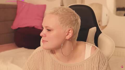 likaaberry online show from March 2026 01:35:02 PM