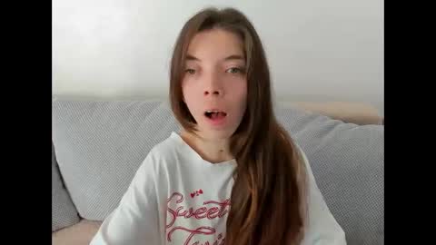 likaaeiston1 online show from March 2026 06:52:01 AM