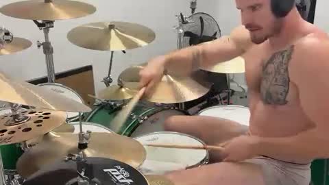 Snapshot of like2lick94 chatting on January 2025 08:35:02 PM like2lick94 online show from January 2025 08:35:02 PM