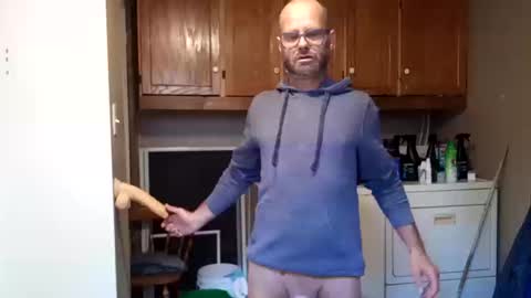 Snapshot of likedoingit69 chatting on October 2025 04:19:01 PM St pierre online show from October 2025 04:19:01 PM