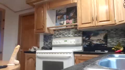 Snapshot of likedoingit69 chatting on October 2025 04:30:02 PM St pierre online show from October 2025 04:30:02 PM