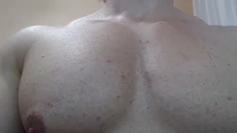 Snapshot of likwidator84 chatting on December 2024 01:24:01 AM Maximus online show from December 2024 01:24:01 AM