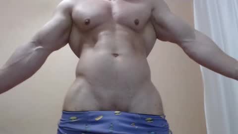 Snapshot of likwidator84 chatting on January 2025 07:15:01 AM Maximus online show from January 2025 07:15:01 AM