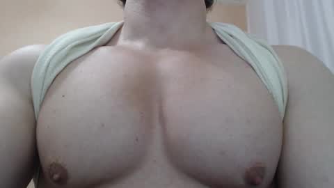 Snapshot of likwidator84 chatting on September 2025 11:00:01 AM Maximus online show from September 2025 11:00:01 AM