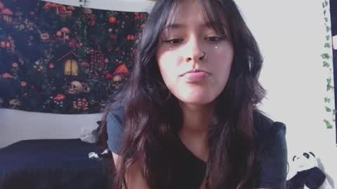 Snapshot of lil_angel7 chatting on October 2025 07:14:02 PM lil angel7 online show from October 2025 07:14:02 PM