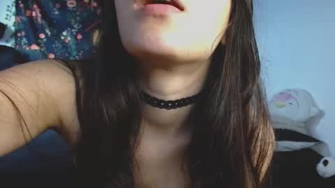 Snapshot of lil_angel7 chatting on October 2025 07:24:02 PM lil angel7 online show from October 2025 07:24:02 PM