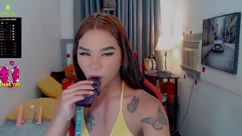 Snapshot of lil_fantacy chatting on December 2024 09:28:01 PM LILY online show from December 2024 09:28:01 PM