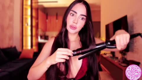 Snapshot of lil_gabbyg chatting on December 2024 03:42:01 AM Gabriela online show from December 2024 03:42:01 AM