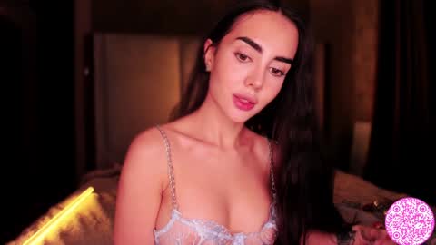 Snapshot of lil_gabbyg chatting on February 2025 06:35:01 AM Gabriela online show from February 2025 06:35:01 AM