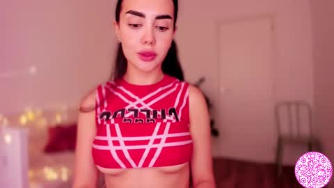 Snapshot of lil_gabbyg chatting on February 2025 08:04:01 AM Gabriela online show from February 2025 08:04:01 AM