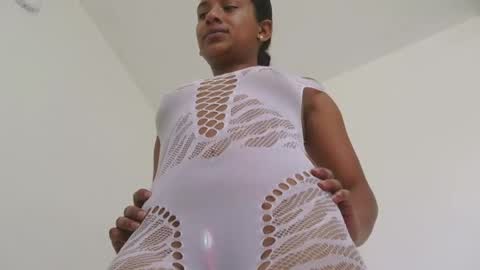 Snapshot of lil_ith chatting on May 2026 04:03:02 PM Lilith online show from May 2026 04:03:02 PM