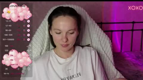 little moon online show from December 2024 08:27:02 PM