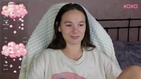 little moon online show from October 2025 09:23:02 PM