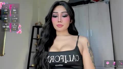 Snapshot of lil_m1ss_silly chatting on September 2025 05:51:01 PM Miss Lily online show from September 2025 05:51:01 PM