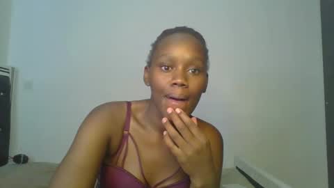 lil_meg online show from February 2026 12:04:02 PM