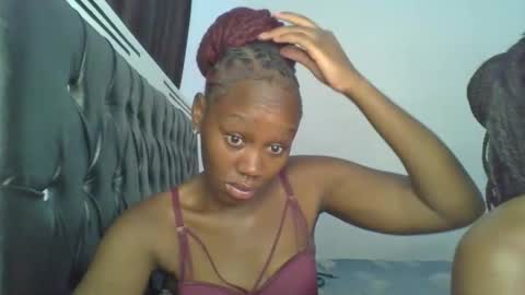 lil_meg online show from March 2026 07:23:02 AM