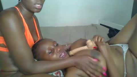 lil_meg online show from March 2026 12:49:02 AM