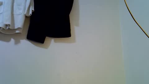 lil_miss23 online show from September 2025 08:02:02 PM