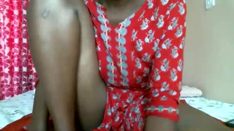 Snapshot of lil_paula chatting on April 2026 06:32:01 AM serenity online show from April 2026 06:32:01 AM