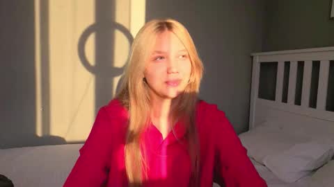 Emma online show from October 2025 09:53:02 AM