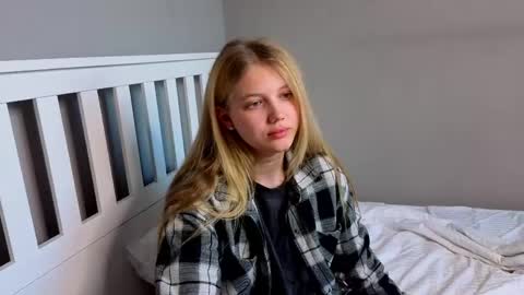 Emma online show from May 2026 12:26:02 AM