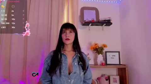 Lila  online show from October 2025 07:36:02 PM