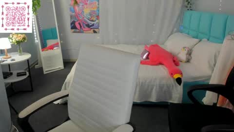 Snapshot of lilac_muse chatting on June 2026 02:56:01 AM Lili online show from June 2026 02:56:01 AM