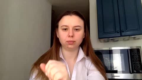 Snapshot of lilae37yis chatting on September 2025 08:17:01 AM Lily online show from September 2025 08:17:01 AM