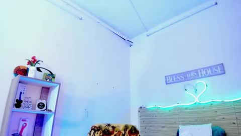 Lilah Sweet online show from January 2025 05:51:02 PM