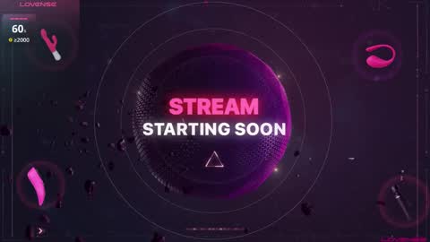 Snapshot of lilah_ts chatting on February 2025 06:40:02 PM lilah_ts online show from February 2025 06:40:02 PM