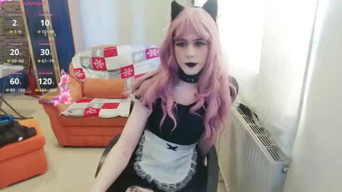 Snapshot of lilah_ts chatting on October 2025 12:16:01 PM lilah_ts online show from October 2025 12:16:01 PM
