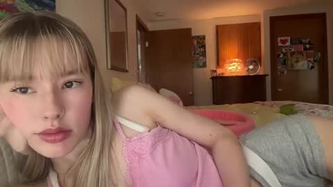 Olivia online show from June 2026 10:58:01 PM
