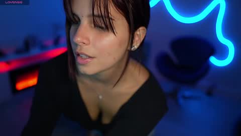 Rebecca online show from May 2026 07:19:02 PM