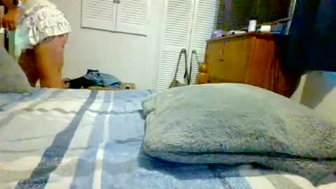 lilbooty97 online show from June 2026 07:40:01 PM