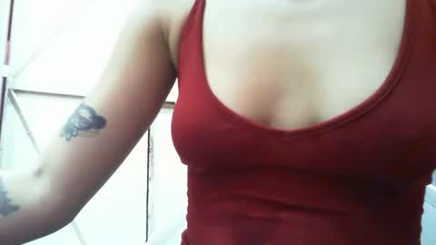 Snapshot of lilcuteekiti chatting on February 2026 10:52:01 PM Andreina online show from February 2026 10:52:01 PM