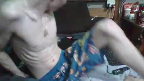 lildman420 online show from April 2026 03:33:02 AM