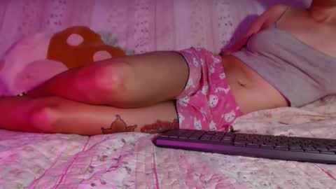 Snapshot of lildotx chatting on September 2025 08:54:02 PM Lil hehim online show from September 2025 08:54:02 PM