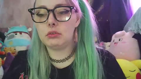 Snapshot of lilemmy1999 chatting on November 2025 08:10:01 PM emily ryanson online show from November 2025 08:10:01 PM