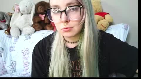 Snapshot of lilemmy1999 chatting on March 2026 09:30:01 PM emily ryanson online show from March 2026 09:30:01 PM