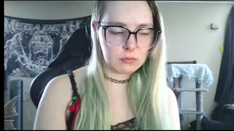 Snapshot of lilemmy1999 chatting on May 2026 07:43:02 PM emily ryanson online show from May 2026 07:43:02 PM