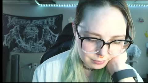 Snapshot of lilemmy1999 chatting on May 2026 07:55:02 PM emily ryanson online show from May 2026 07:55:02 PM