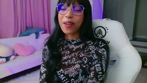 evie online show from January 2025 02:47:01 AM