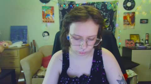 Snapshot of lileyfoxxx chatting on January 2025 02:46:01 PM Lil online show from January 2025 02:46:01 PM