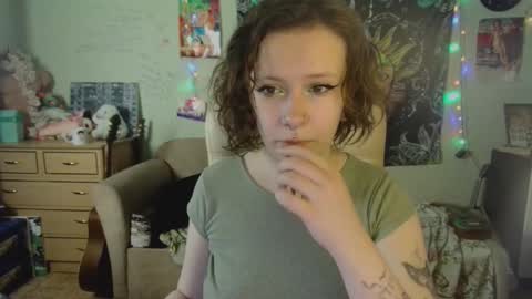 Lil online show from October 2025 12:44:02 PM