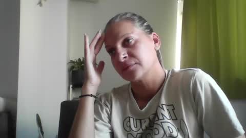 Andreea online show from June 2026 03:47:01 PM