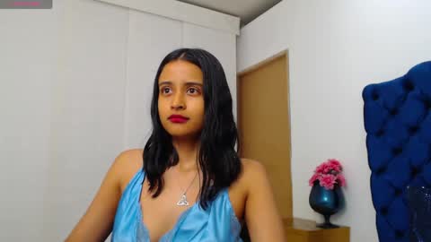 Lili online show from May 2026 03:56:01 AM