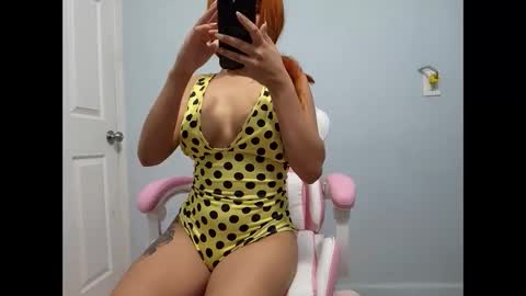 Snapshot of lili848744 chatting on June 2026 10:58:01 PM lili848744 online show from June 2026 10:58:01 PM