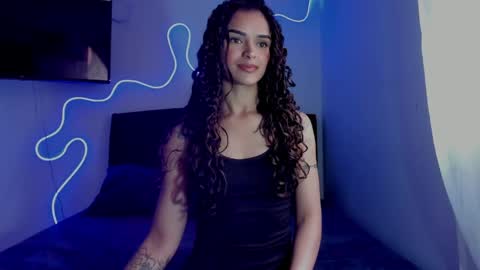 lili_evanss online show from May 2026 06:16:02 PM