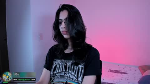 Snapshot of lili_goth_ chatting on February 2025 09:56:02 AM Lili online show from February 2025 09:56:02 AM